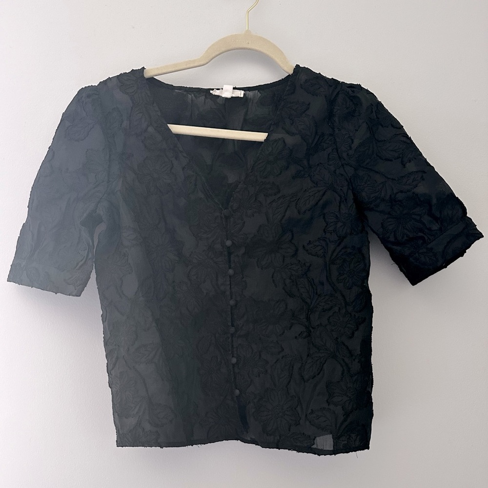 Black Short Sleeved Textured Blouse Size Large